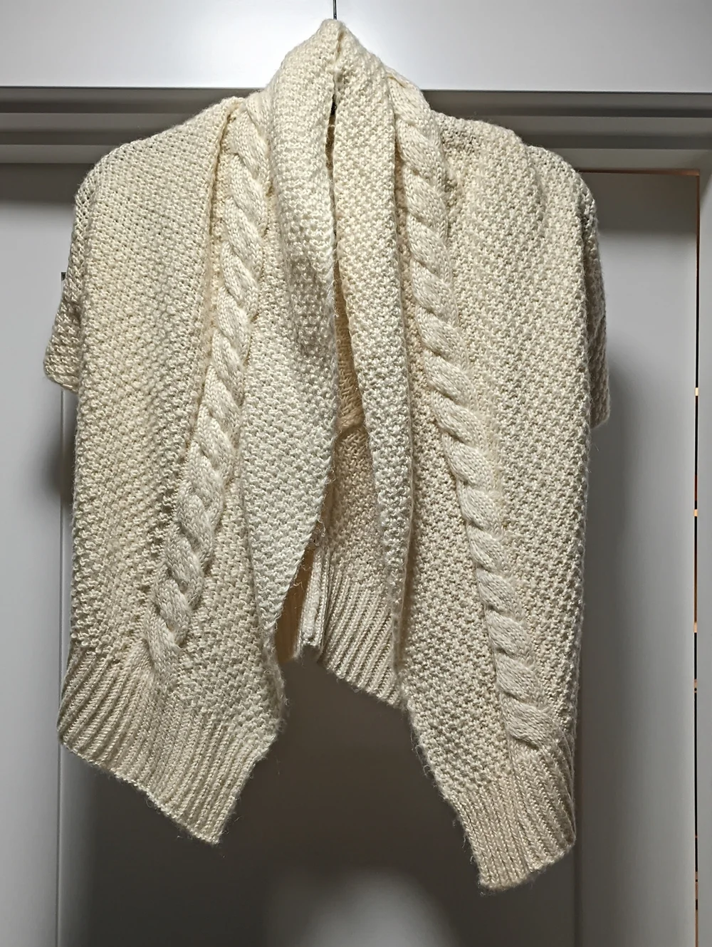 GAP Cream Cable Knit Open-Front Wrap